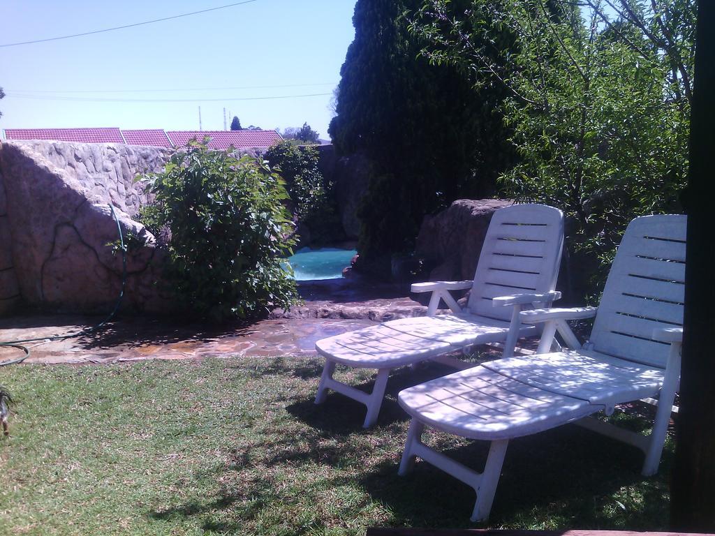 Pat'S Place Machadodorp Bagian luar foto